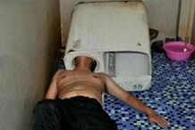 (Vidéo) Chine : Il se coince la tête à l'intérieur de sa machine à laver qu'il tentait de réparer